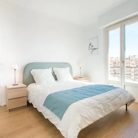 3 Pieces De Standing Au Centre De Monaco Daire
